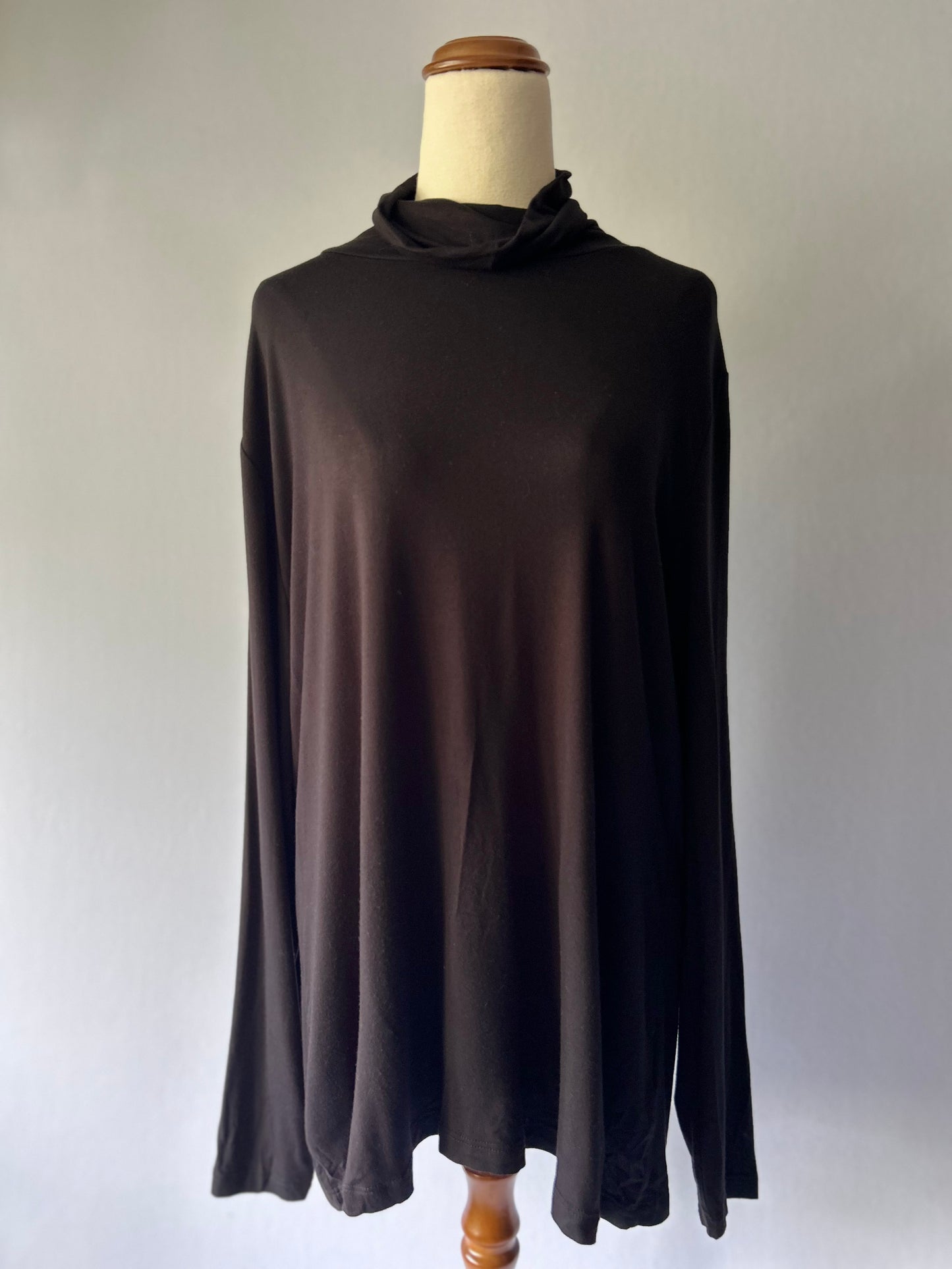 Classic Black Drape Turtleneck – Size 2XL