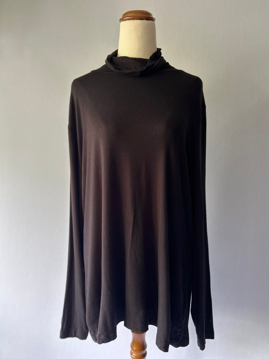 Classic Black Drape Turtleneck – Size 2XL